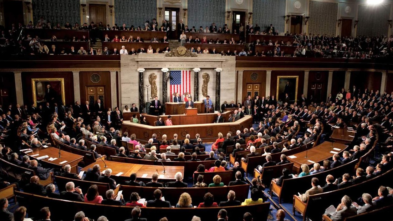 Predstavnički dom SAD-a odbacio pokušaj ograničavanja Trumpovih ratnih ovlasti protiv Irana