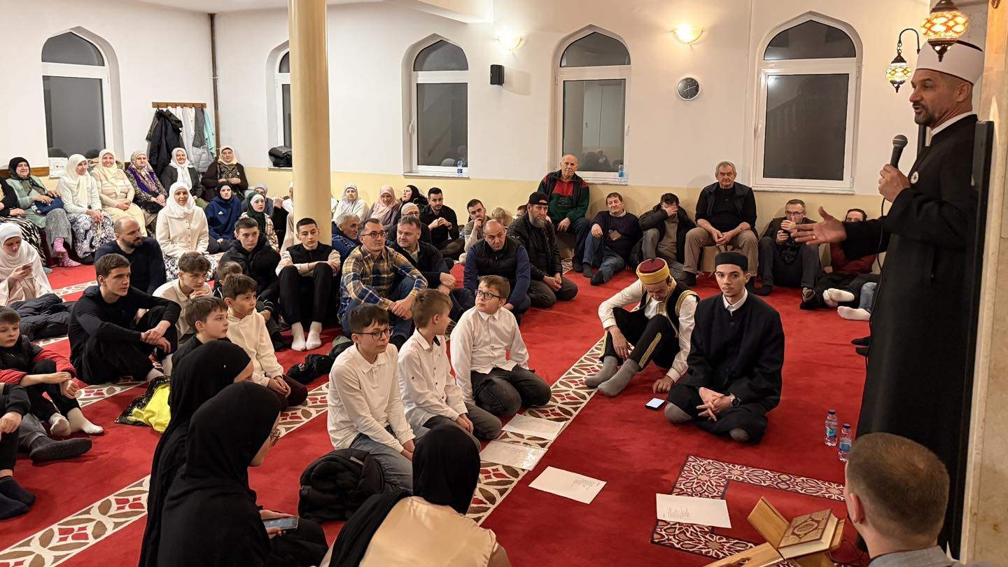 Noć Bedra u Srebrenici: "Pobjeda istine nad zaboravom"