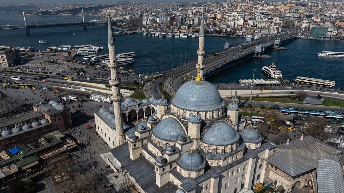 Yeni džamija: Simbol Eminonua građen je 67 godina