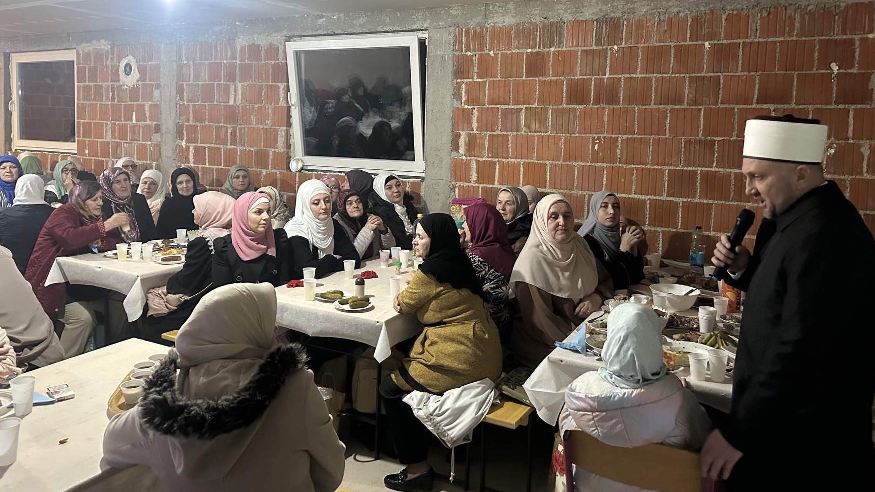 MIZ Prnjavor: Upriličen iftar za žene, prisustvovale džematlijke iz Kaknja