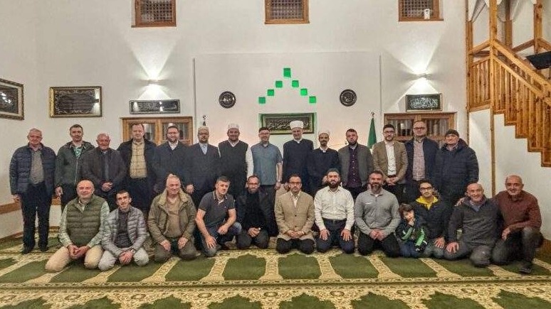 Glavni imam Medžlisa Sarajevo Abdulgafar-ef. Velić posjetio džemat Trnovo
