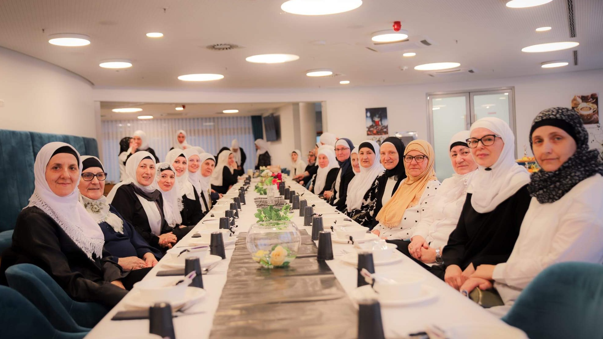 Sisak: U Islamskom centru organiziran iftar za žene "Spojene u dovi"