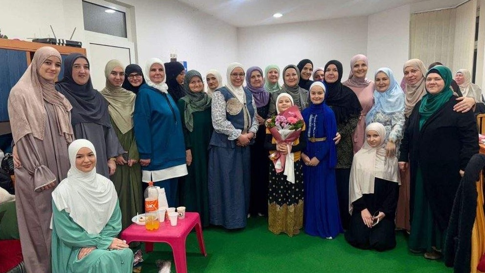 Profesorice Dina Sijamhodžić-Nadaravić i Behija Durmišević u posjeti medžlisima Muftiluka sarajevskog tokom ramazana