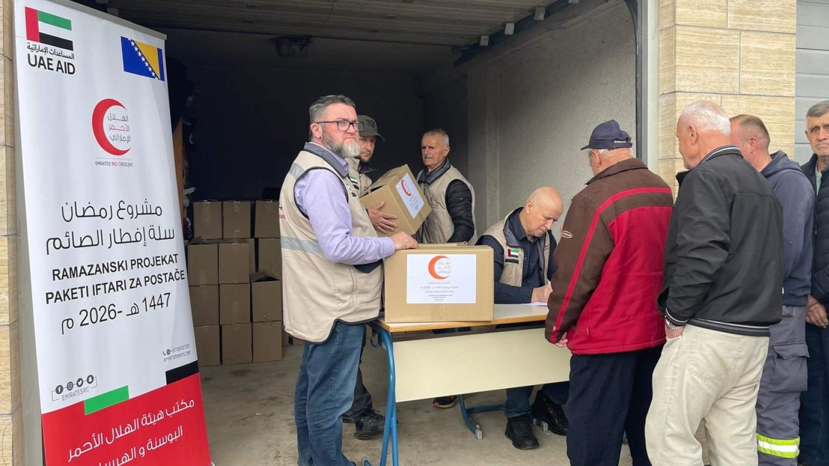 U Vitezu podijeljeno 200 ramazanskih paketa u okviru projekta Crvenog polumjeseca Ujedinjenih Arapskih Emirata