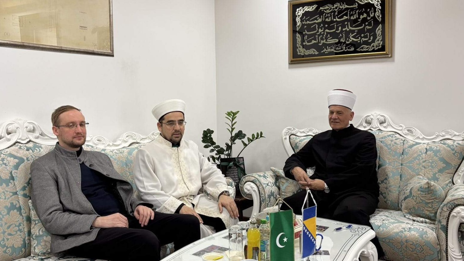 Muftija Smajlović upriličio prijem za hafiza iz Turske