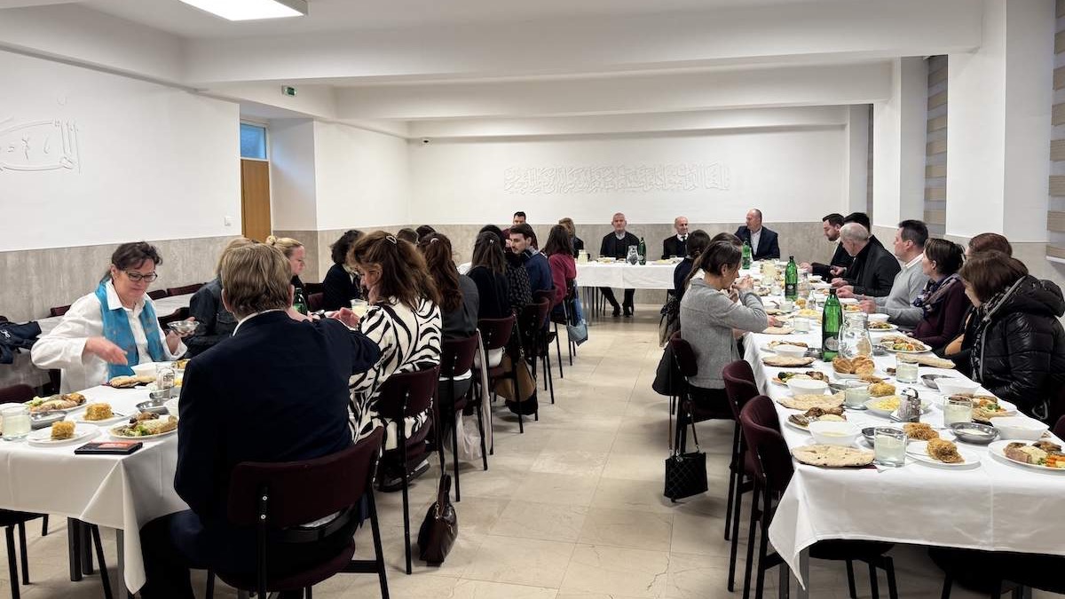 Delegacija Bečke nadbiskupije u Sarajevu: Posjeta obilježena međureligijskim dijalogom i zajedničkim iftarom