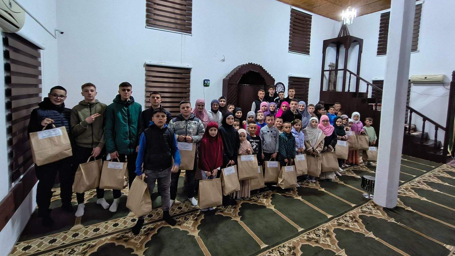 Sjeverna Makedonija: Bajramski paketići za polaznike mekteba u Crkvinama