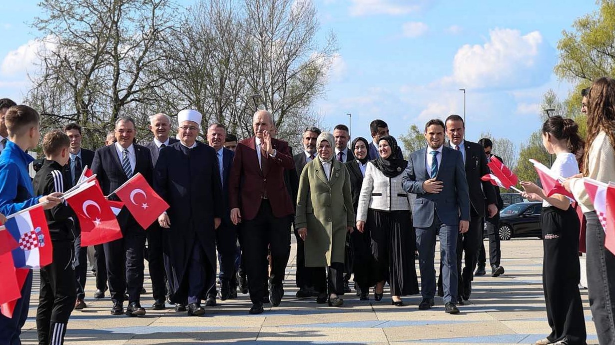 Kurtulmuş posjetio Islamski kulturni centar u Sisku: Istaknuta uloga centra u jačanju saradnje i zajedništva