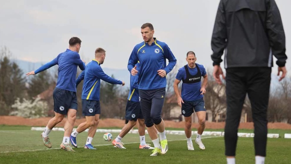 Nogometaši BiH danas putuju u Kardif, u 10 sati službeni trening na Koševu