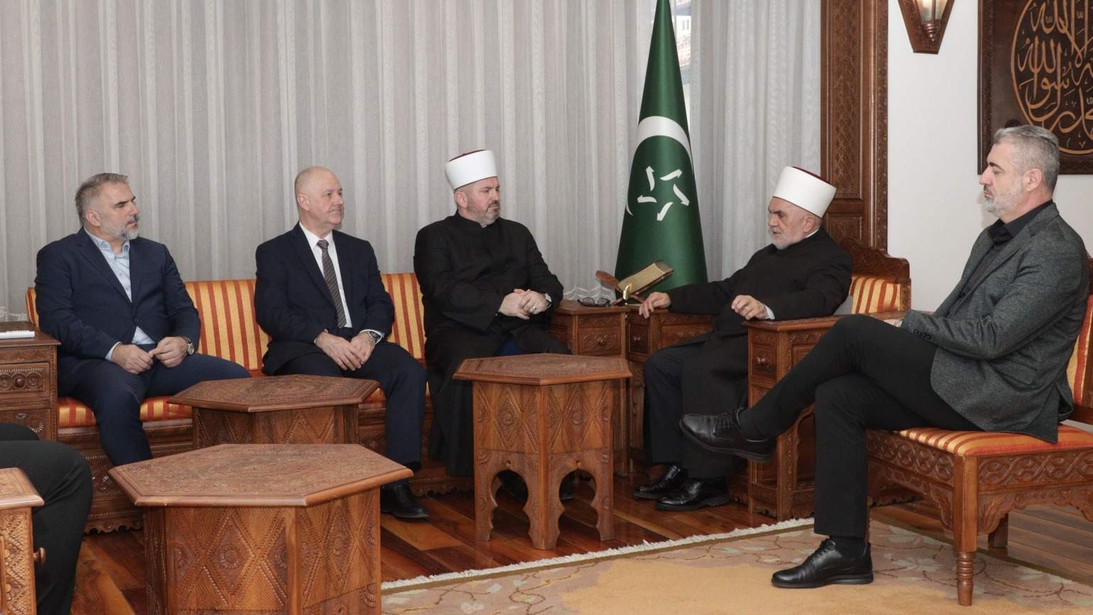 Predsjednik Udruženja Ilmijje sa delegacijom posjetio Mešihat Islamske zajednice u Srbiji