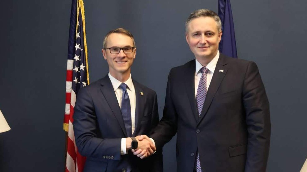 Bećirović s kongresmenima Walkinshawom i Schneiderom: BiH opredjeljena za čanstvo u NATO-u i EU