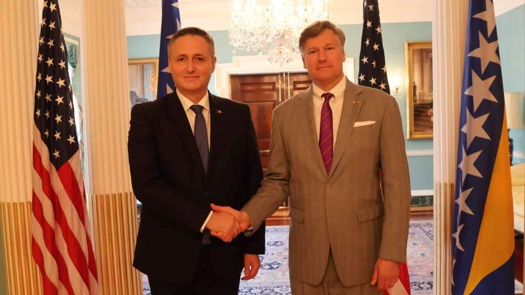 Bećirović s Christopherom Landauom: BiH konkretno dokazala da je pouzdan partner SAD-a