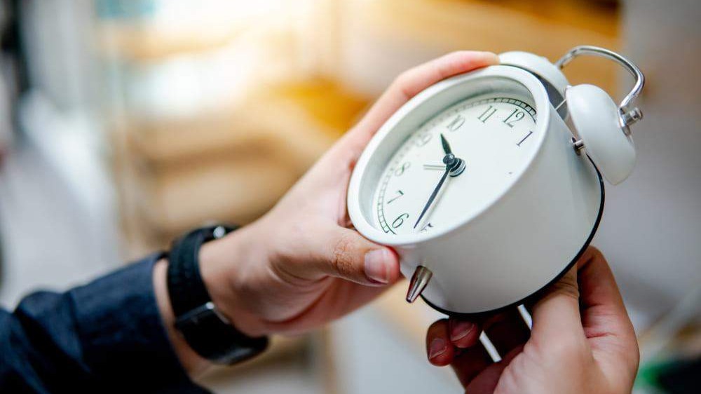 U nedjelju počinje ljetno računanje vremena