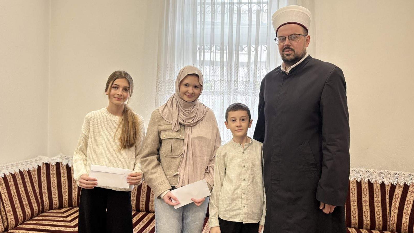 Uručene nagrade pobjednicima ramazanskog kviza “Ramazanski koraci znanja”