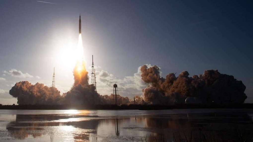 NASA lansirala u svemir četiri astronauta