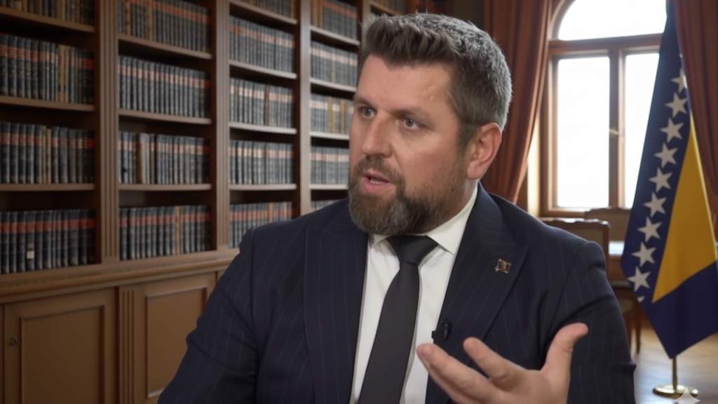 Duraković predložio zakon o garantovanoj zastupljenosti konstitutivnih naroda i Ostalih u lokalnim skupštinama RS