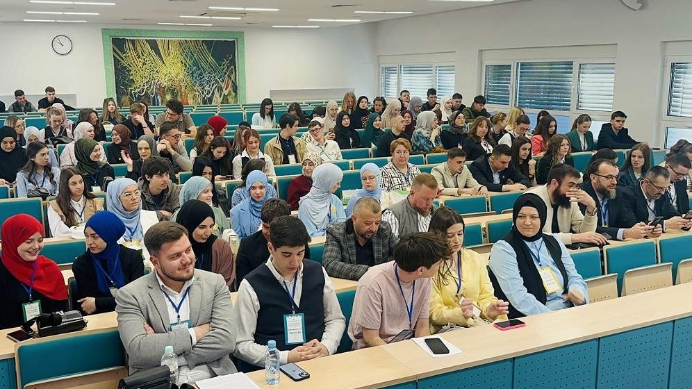 U Behram-begovoj medresi u Tuzli održana 26. debata učenika srednjih škola