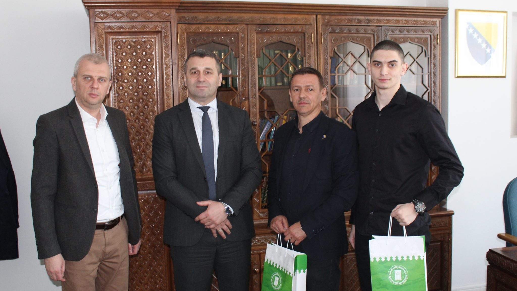 Direktor Behram-brgove medrese upriličio prijem za najuspješnijeg trenera i sportistu TK