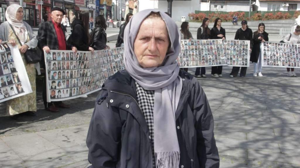 Žene Srebrenice ponovo na ulicama Tuzle: Počele pripreme za kolektivnu dženazu u Potočarima