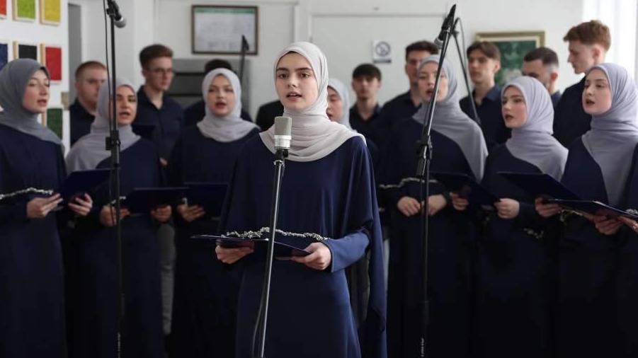 Hor Elči Ibrahim-pašine medrese oduševio Sarajevo: Glasovi baštine kao most tradicije i zajedništva