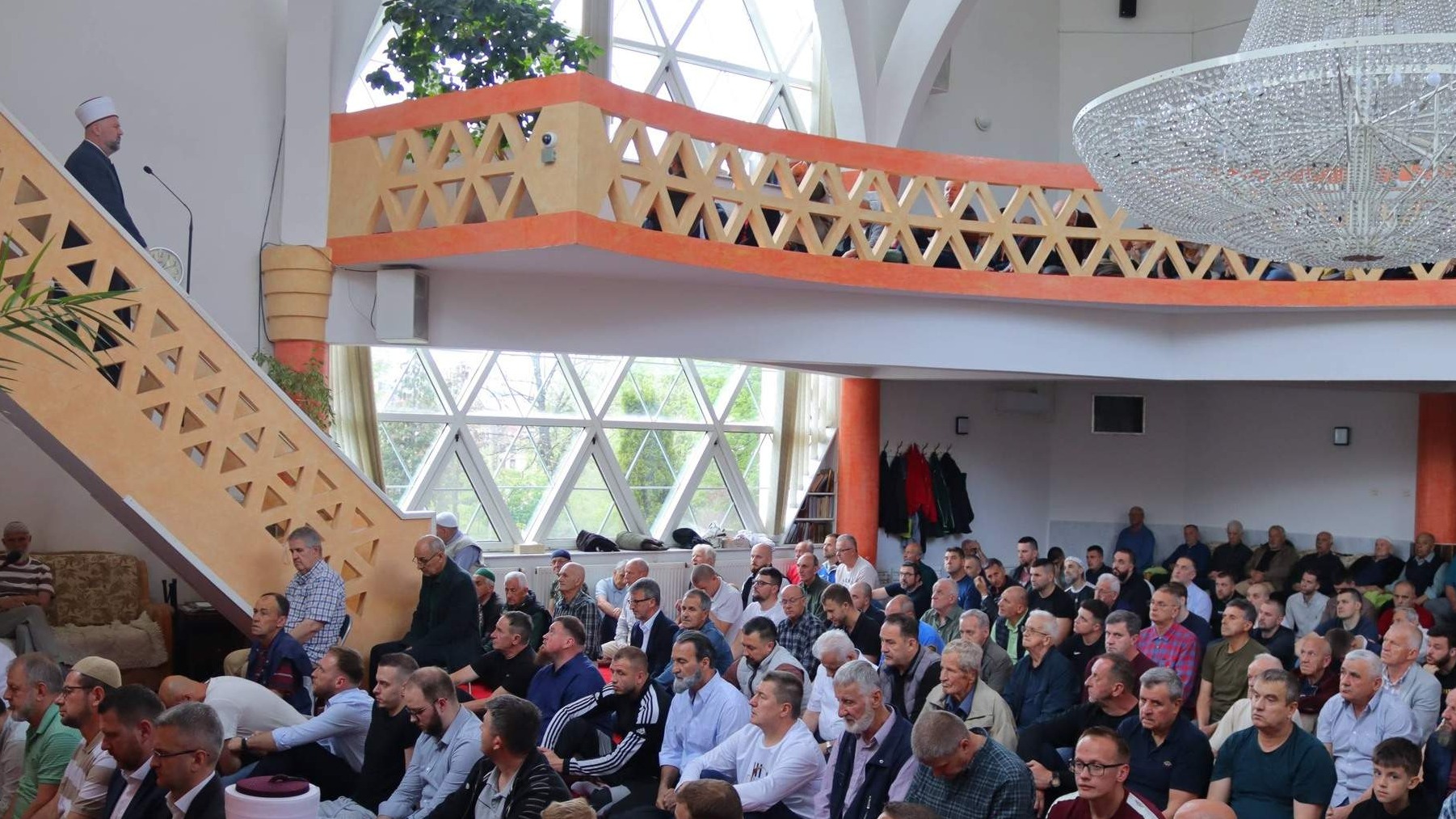 Hutba muftije Dizdarevića u Zenici: Pokrenimo se i uradimo nešto lijepo za svoju zemlju