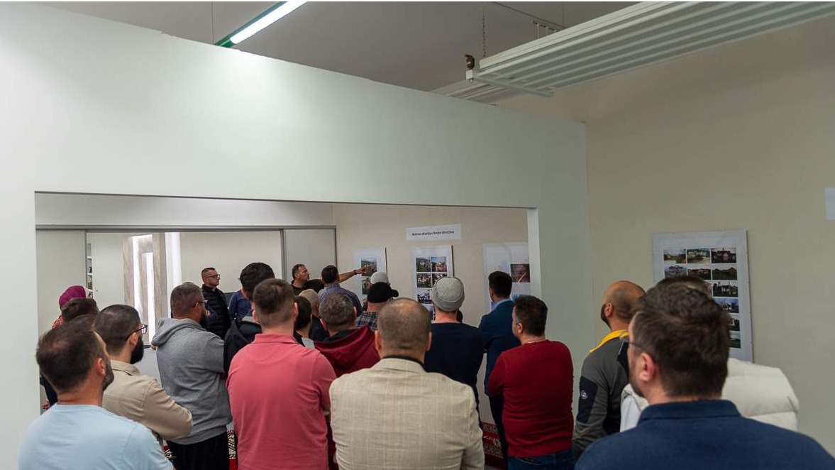 Izložba fotografija o zločinu u Ahmićima prvi put postavljena u Austriji