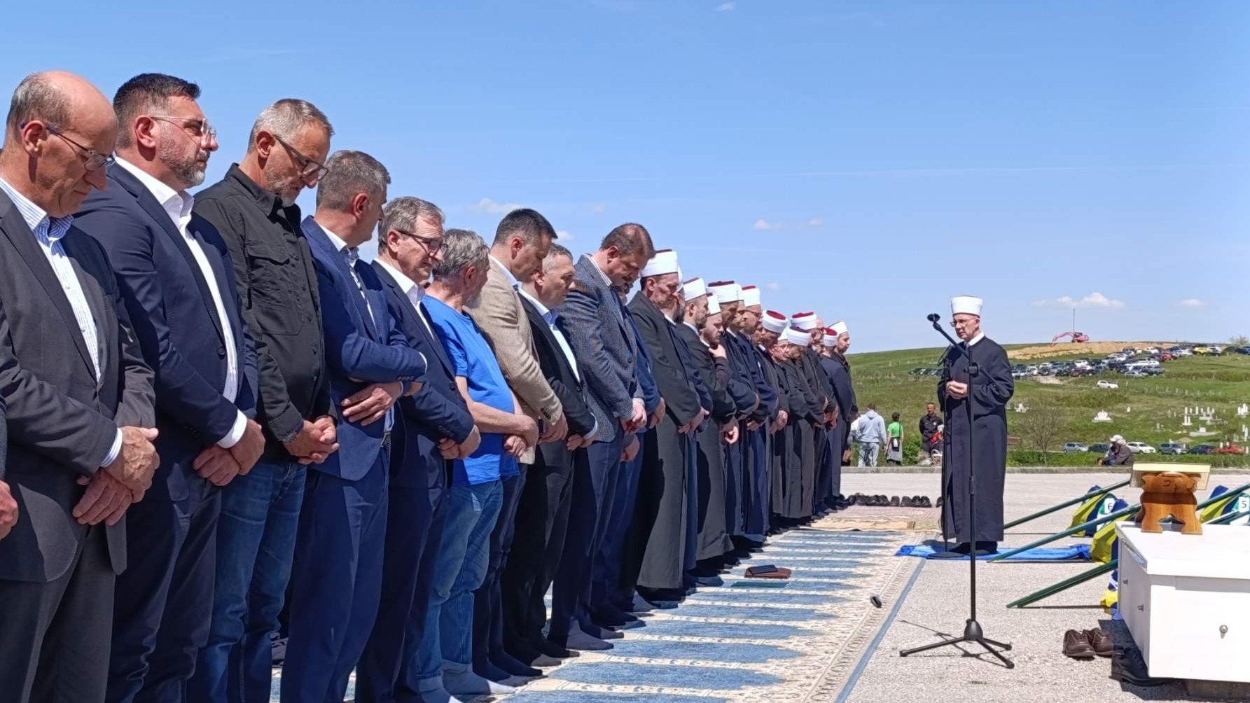 Vlasenica: Klanjana dženaza-namaz i obavljen ukop šest šehida agresije na Bosnu i Hercegovinu