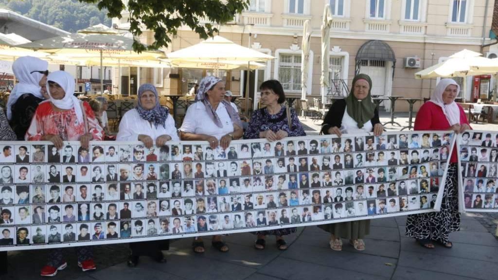 Udruženja žrtava traže odbijanje zahtjeva za liječenje Ratka Mladića u Srbiji