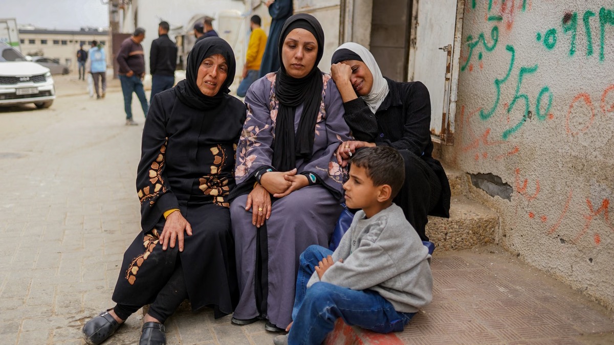 U Gazi sahranjena majka petero djece ubijena u izraelskom napadu: Nema prekida vatre, ovo je rat