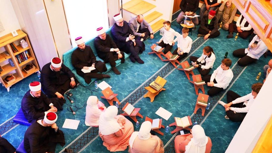 Muftija Kudić na Večeri Kur'ana u Bajrićima: Znanje, obrazovanje, nauka i učenje imperativ su za svakog muslimana i muslimanku