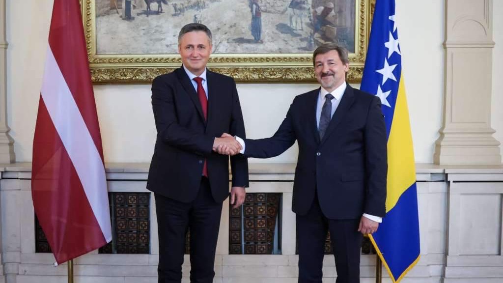 Bećirović s ambasadorima Latvije i Moldavije: U pripremi sporazumi za intenzivniju saradnju