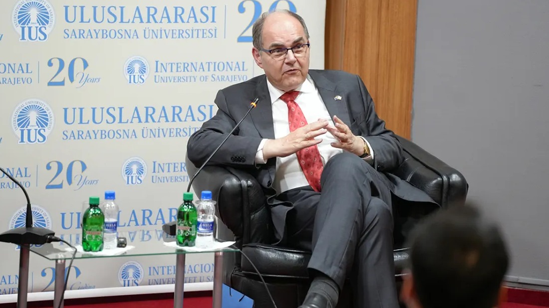 Šmit na panelu IUS-a: Potrebni dodatni napori na putu prema EU