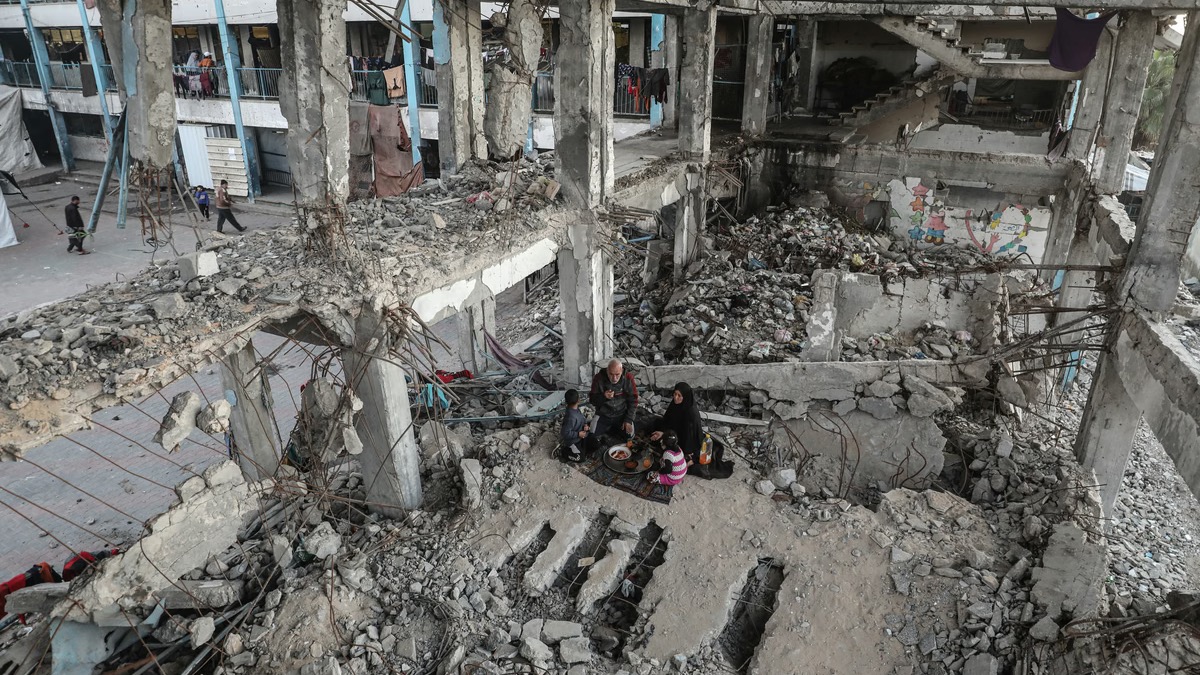  Najmanje troje Palestinaca ubijeno, desetero ranjeno u izraelskim napadima u Gazi u nastavku kršenja primirja