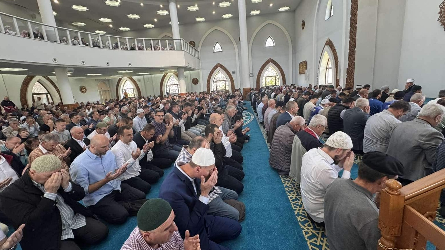 Proučena ikrar dova i podijeljeni koferi za hadžije sa područja Muftijstva sarajevskog
