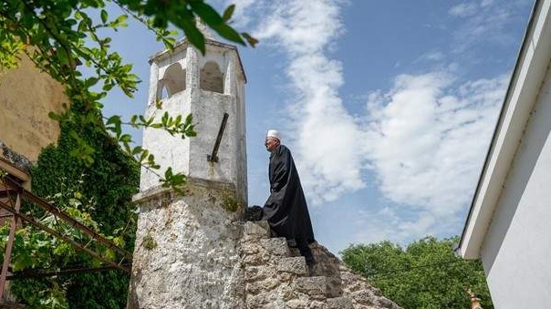 Zanimljivosti o bosanskohercegovačkim džamijama: Džamije i mesdžidi s ezan-taševima
