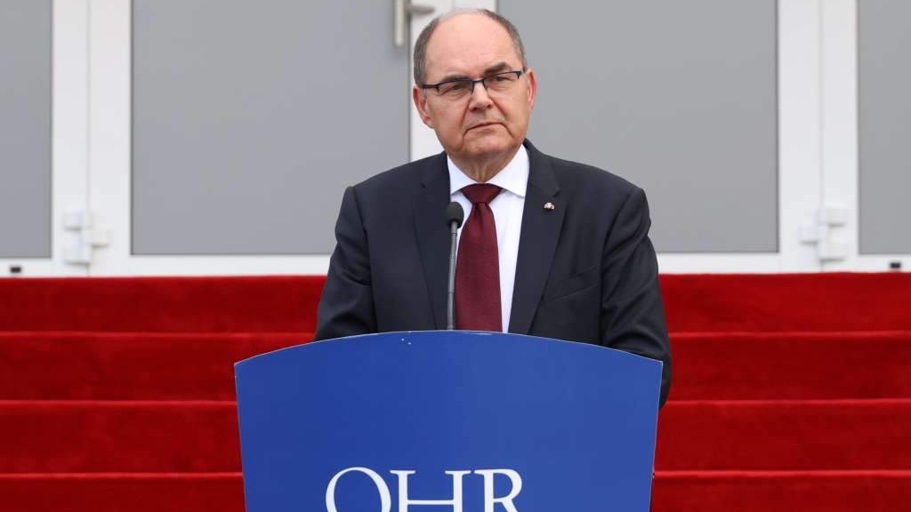Schmidt pozdravio odluku CIK-a kojom se raspisuju Opći izbori za 4. oktobar