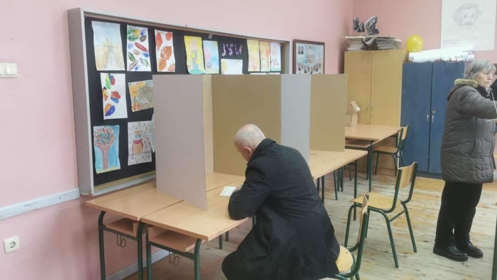 CIK utvrdio listu s 11.998 kandidata za predsjednike i zamjenike biračkih odbora