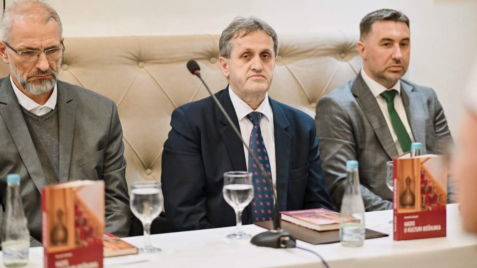 U Brčkom promovirana knjiga "Hadis u kulturi Bošnjaka" autora dr. Mustafa-ef. Gobeljića