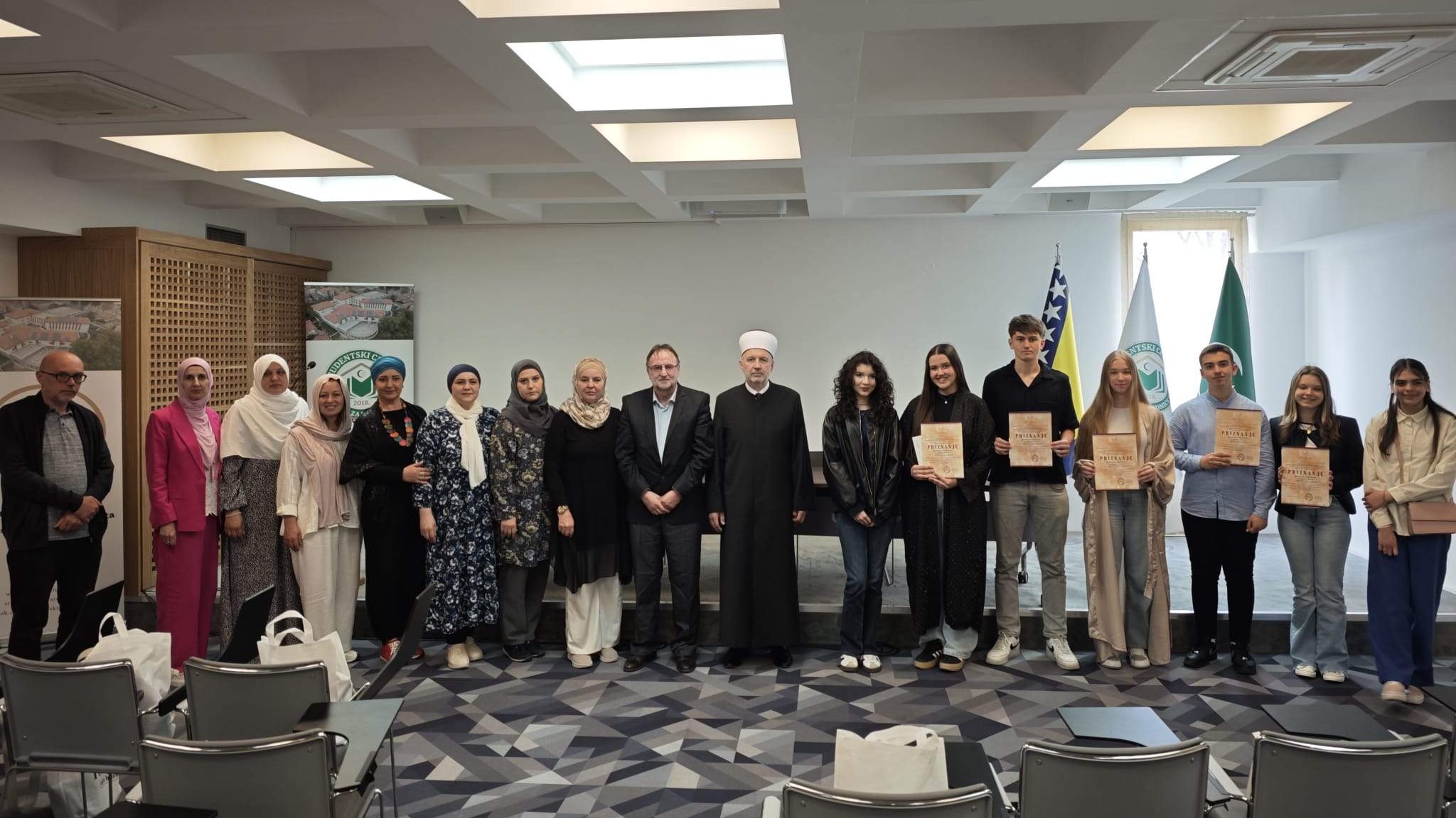 Prijem muftije sarajevskog za pobjednike državnog takmičenja iz Islamske vjeronauke