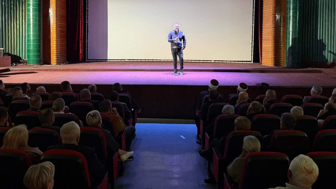 Čajniče: Prikazan film "Mrak nad Čajničem" na manifestaciji "Mostina 2026"