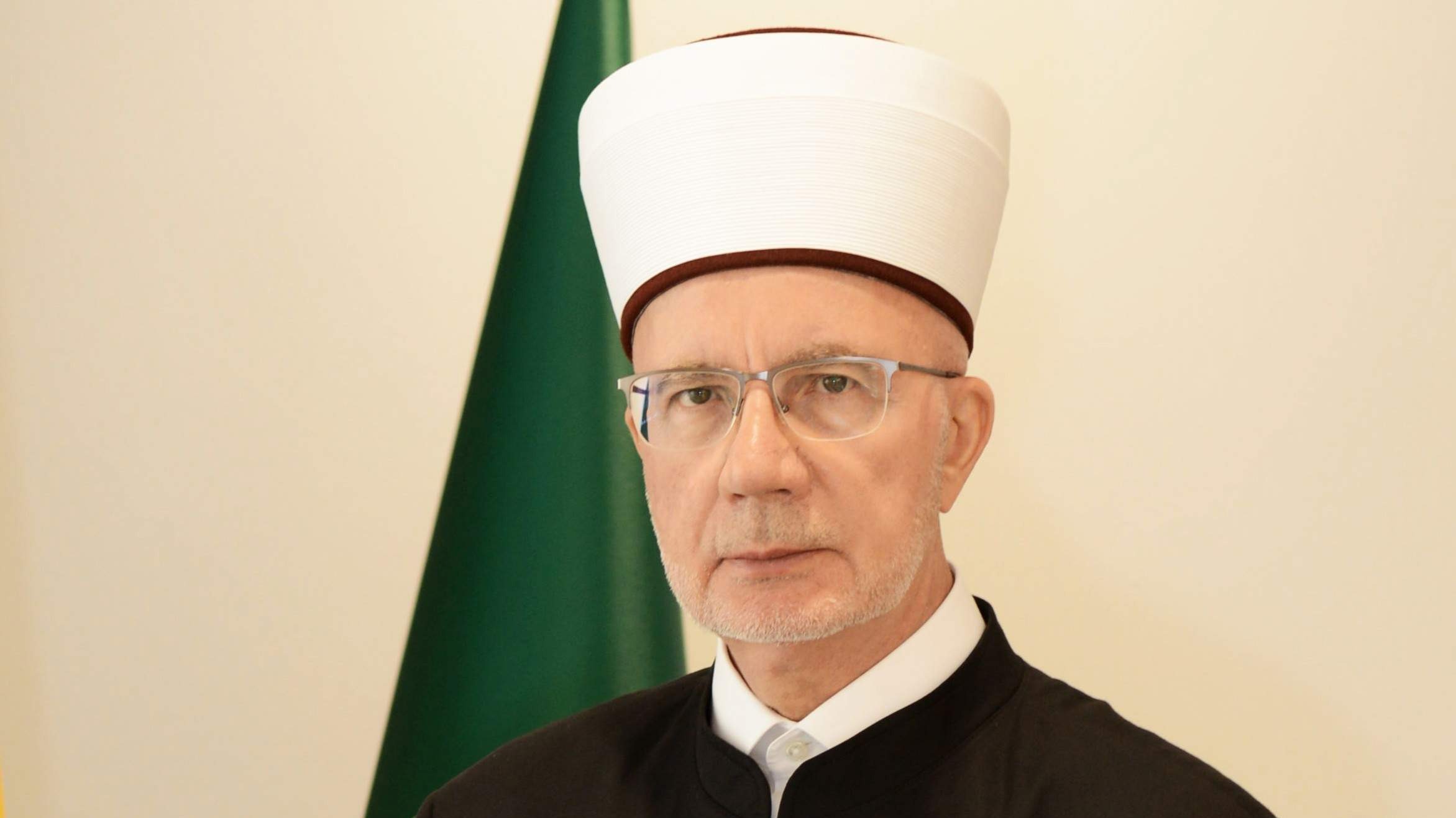 Bajramska čestitka muftije Fazlovića: Iskazujemo spremnost na žrtvu i odricanje od materijalnog zarad trajne vrijednost
