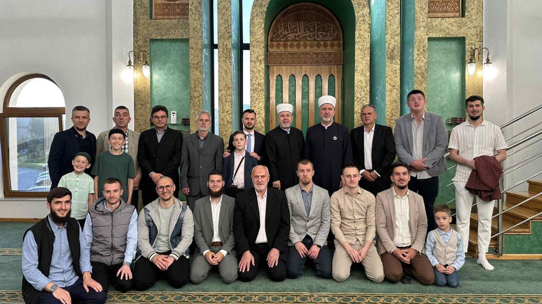 Muftija Adilović predvodio bajram-namaz i održao hutbu i Islamskom centru na Kalibunaru u Travniku
