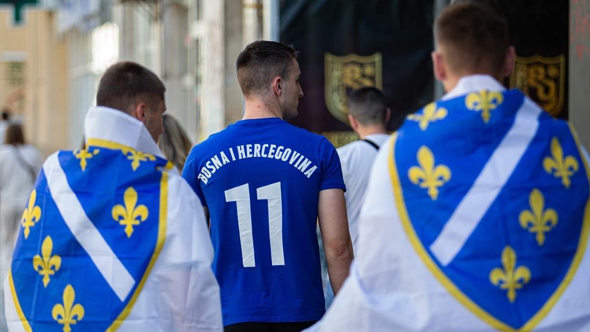 Sarajevo u znaku reprezentacije: Hiljade navijača stigle na Koševo uoči utakmice sa Sjevernom Makedonijom