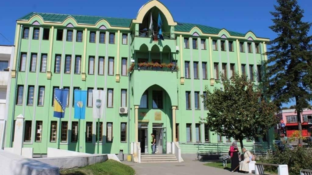 Dan žalosti na području općine Kalesija povodom kolektivne dženaze i ukopa tri žrtve iz Zvornika