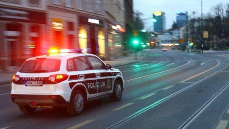 Na snagu stupile pooštrene kazne za obijesnu vožnju