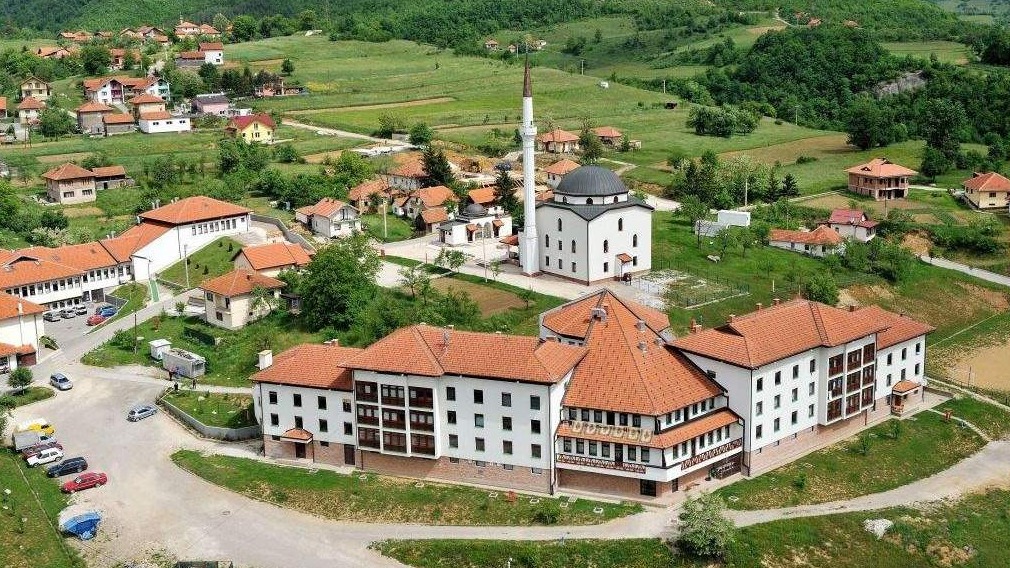 Medresa "Osman-ef. Redžović" upisuje 80 učenika: Izvrsnost, odgovornost i duhovni razvoj
