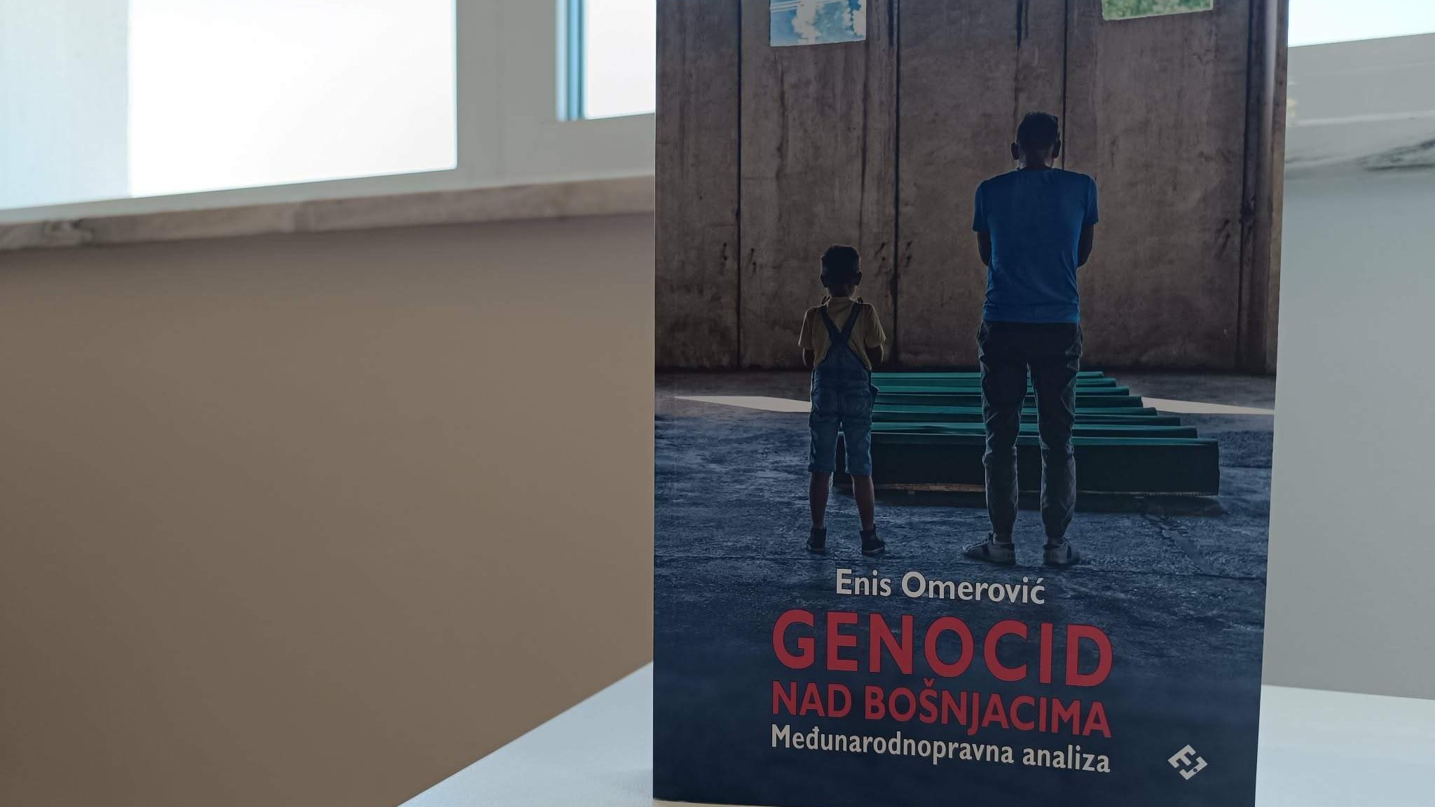 Knjiga Enisa Omerovića donosi međunarodnu analizu genocida nad Bošnjacima