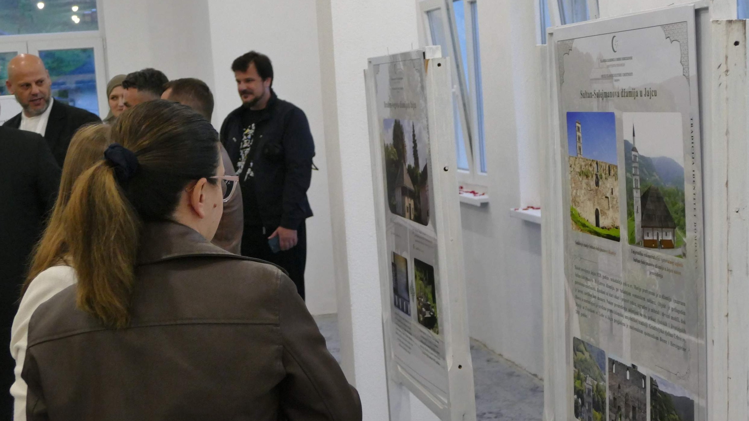 "Dani Ajvatovice": Postavljena izložba "Materijalno kulturno naslijeđe Muftijstva travničkog"