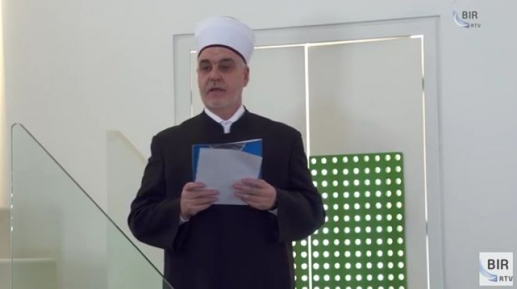 Hutba Reisu-l-uleme u Turali-begovoj džamiji u Tuzli (VIDEO)