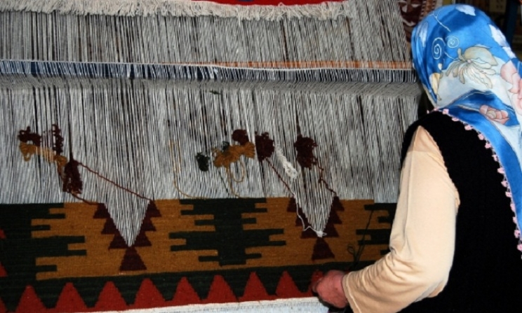 Očuvanje hiljadama godina stare tradicije tkanja ćilima u Turskoj: Ženama osigurana zarada i zaposlenje
